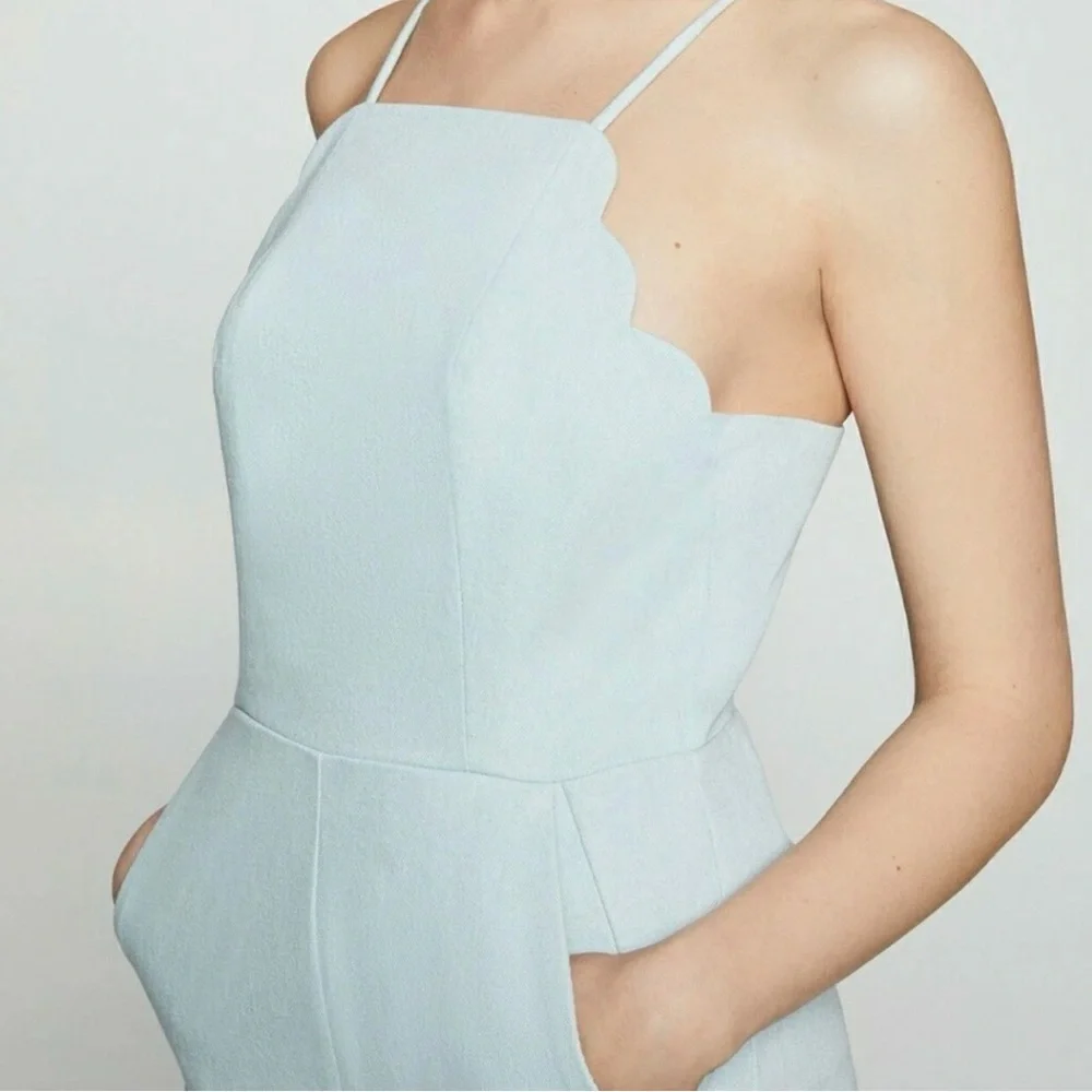 BCBGeneration Scalloped Denim Jumpsuit in Illusion White (Light Blue), SZ 2 NWT - Picture 6 of 8